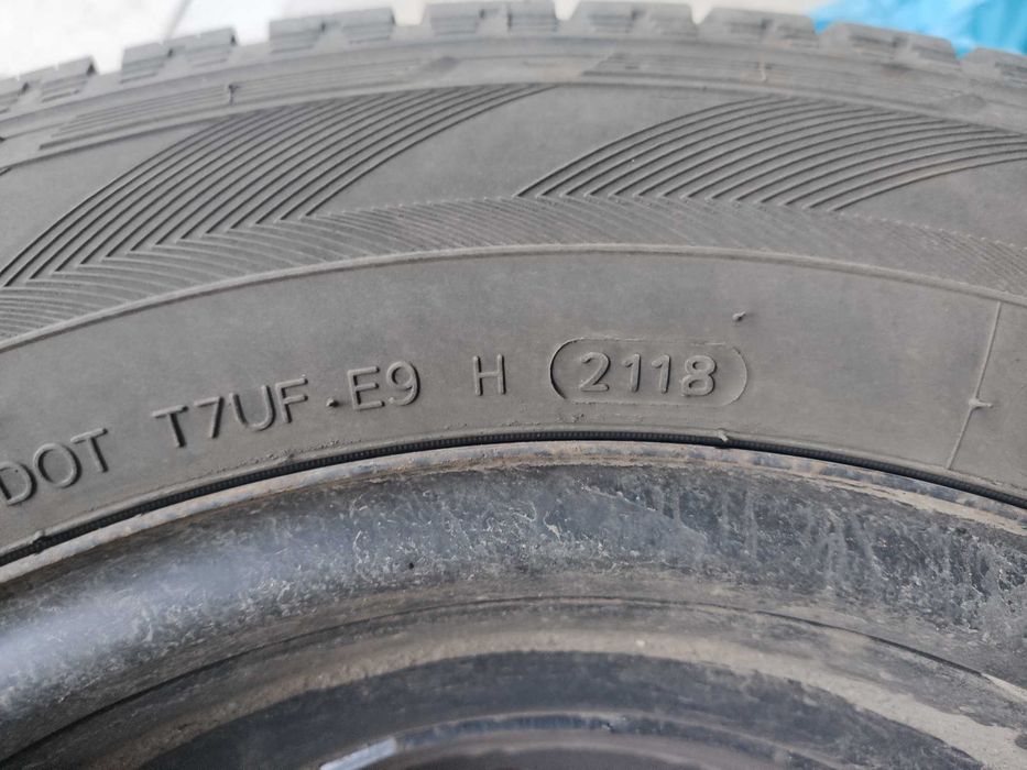 Koła zimowe Renault Trafik nowe felgi 215/65 R 16 C + śruby Gratis !!!