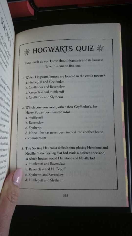 Przepiękne wydanie Harrego Pottera w wersji Gryffindoru