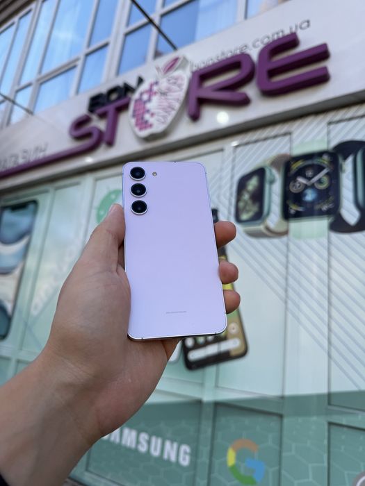 Samsung s23 256gb. Гарний стан