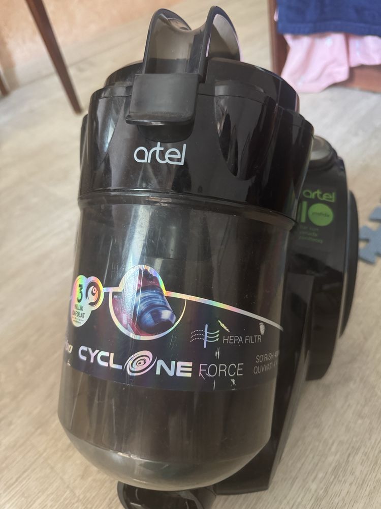 Пилосос/пылесос Artel