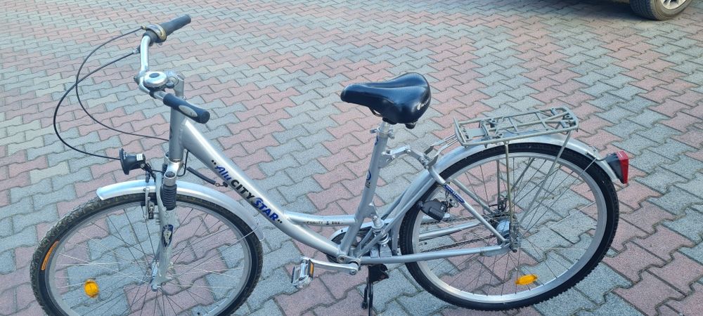 Rower aluminiowy damka koła  28" OLEŚNICA 7 biegów