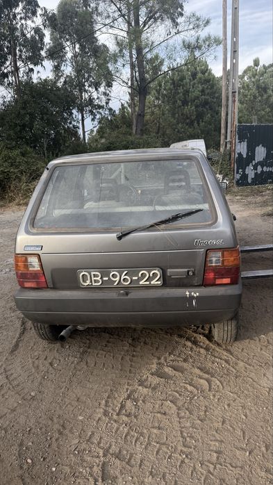Conjunto de bancos e quartelas Fiat uno 1988