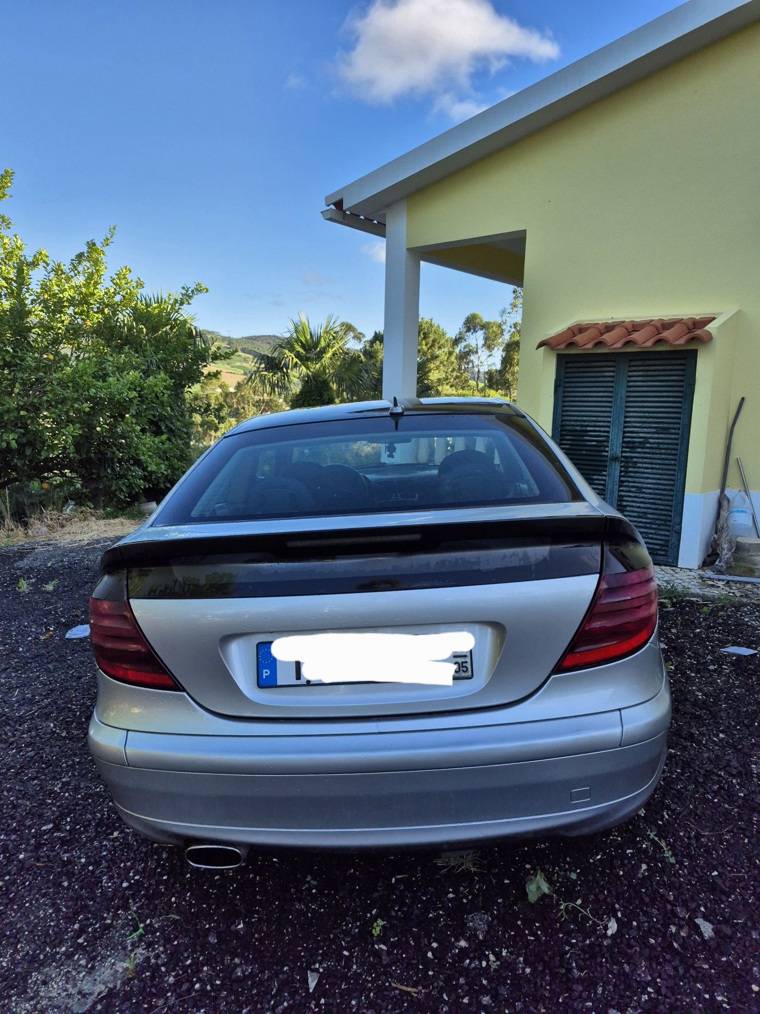 Mercedes-Benz sport coupe