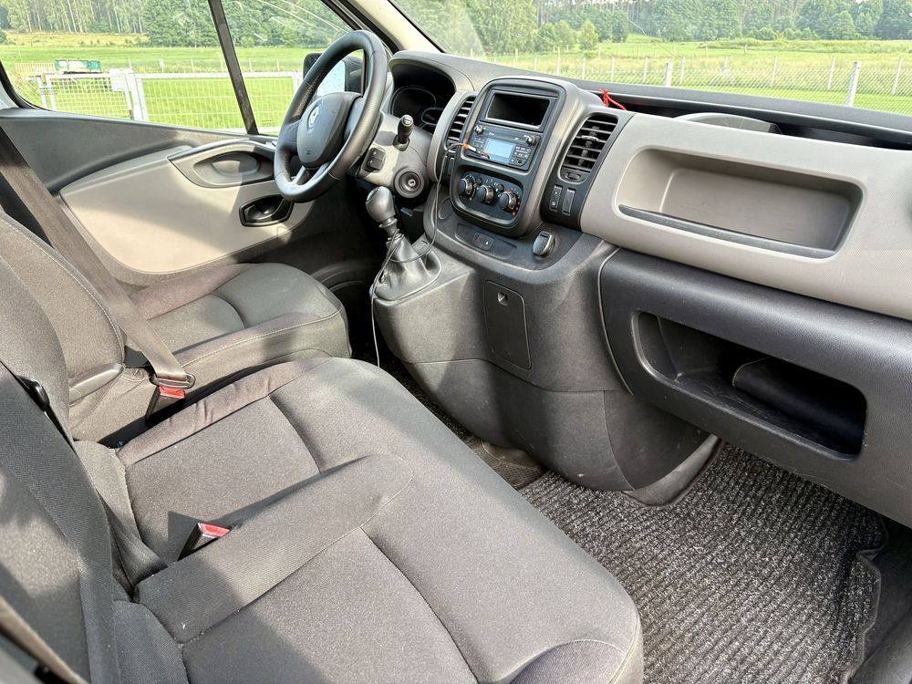 Renault Trafic 1.6 dci 120 km LONG 6 osob brygadówka doka (jak vivaro)