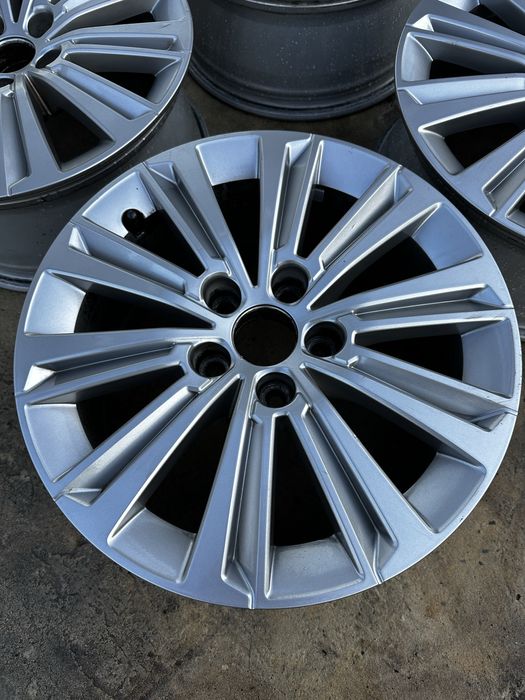 Диски Peugeot R16 5/108 DIA65,1 508 3008 407 408 607 Expert Rifter