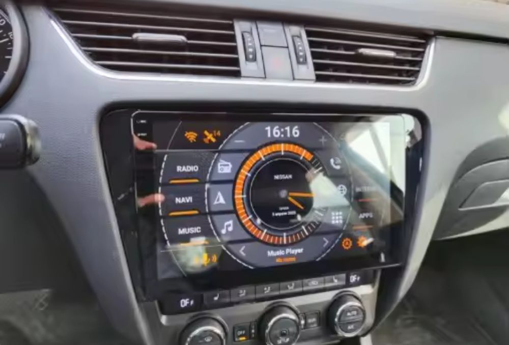 Radio 2 DIN Skoda Octavia (4+32 GB) + Android + Carplay e Android auto