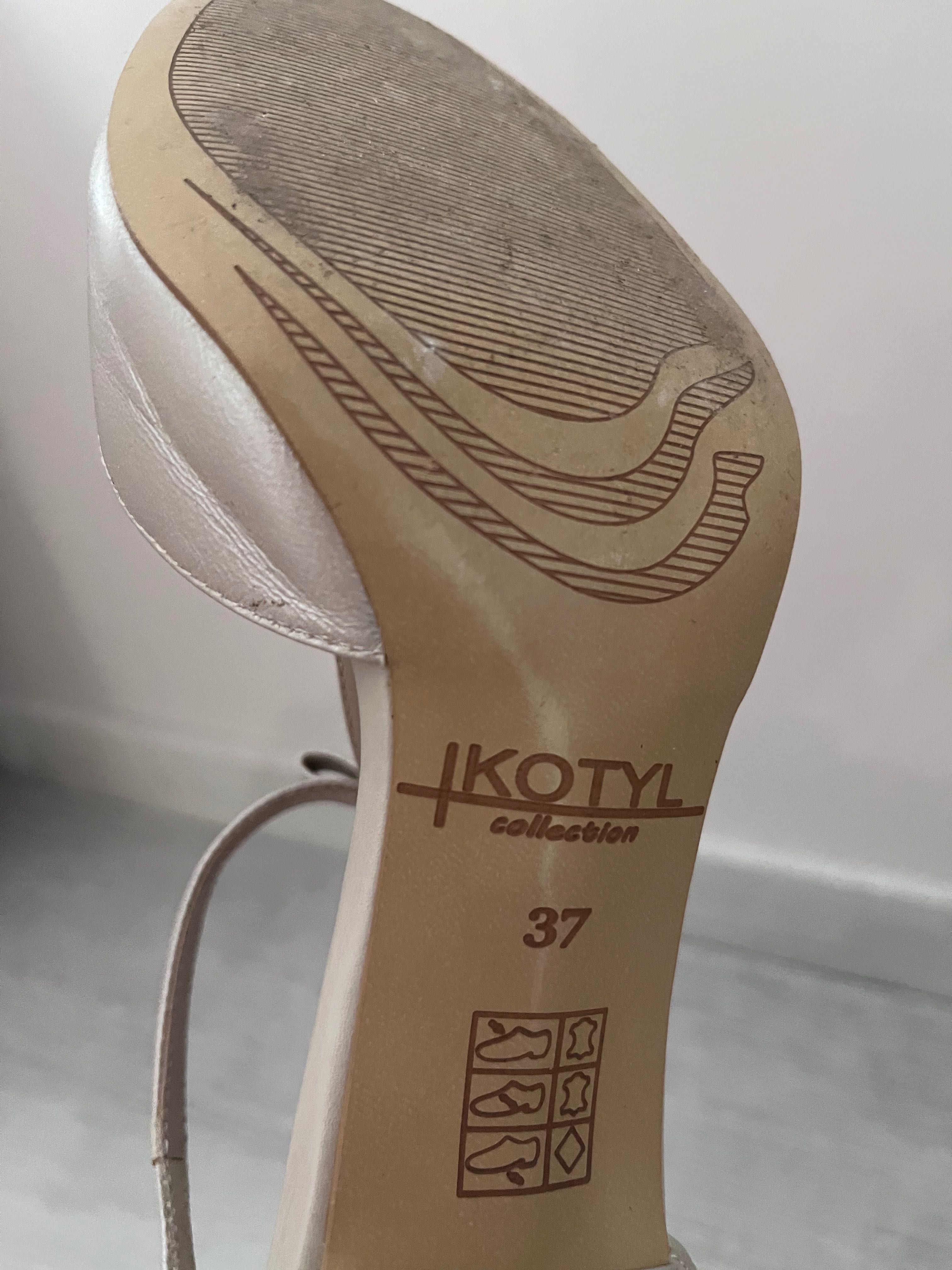 Sprzedam buty Ślubne Kotyl Perłowe Lico