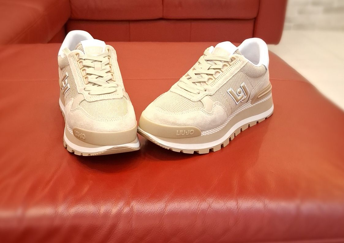 Продам кросівки оригінал Liu Jo