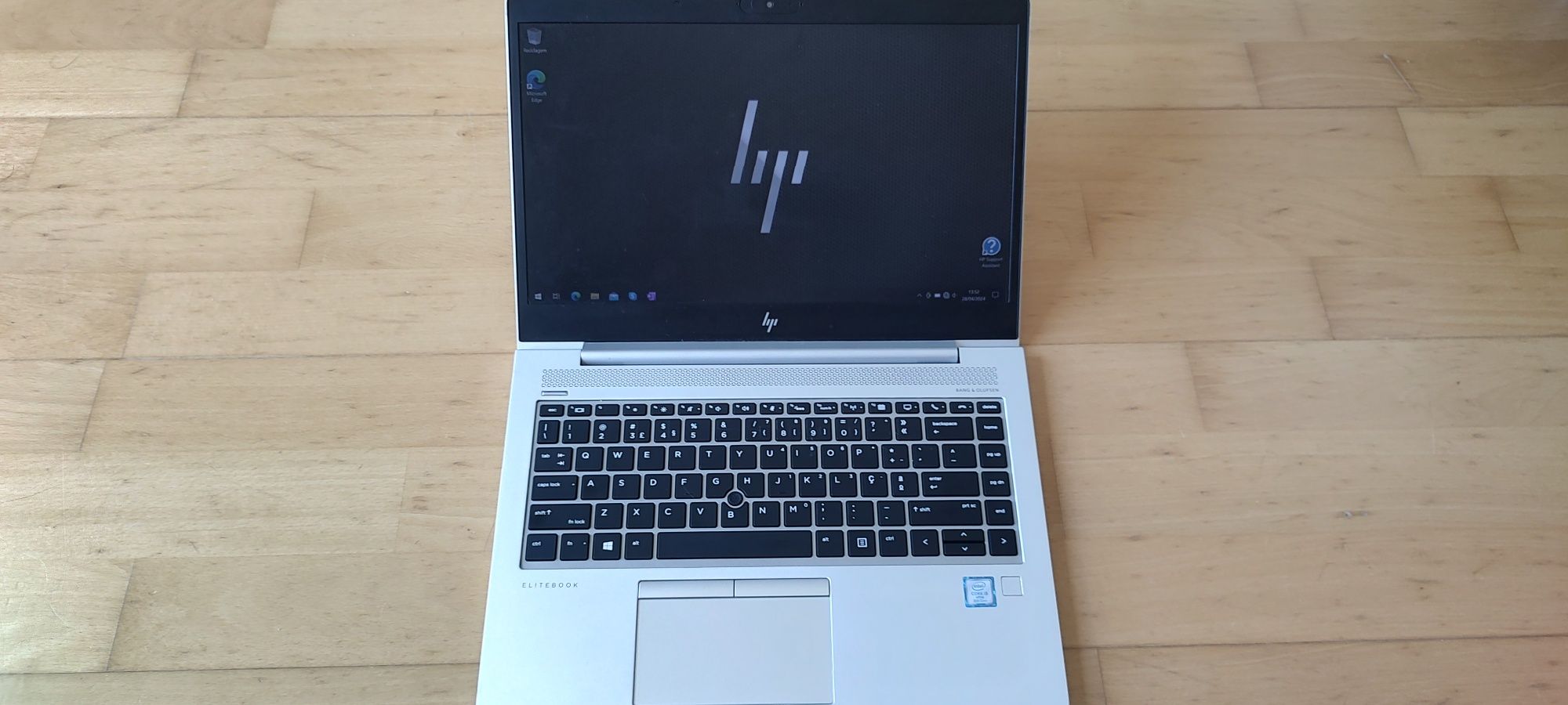 HP EliteBook 840 G5 (i5-8350U, 16GB, NVMe 512GB, AMD RX 540) 14" FHD