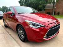 2019 Toyota Yaris XLE