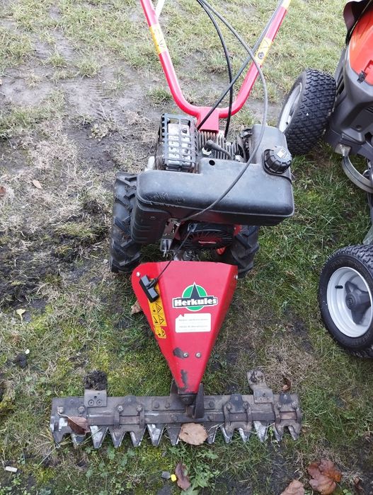 Kosiarka spalinowa listwowa Herkules