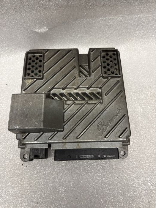 Wzmacniacz mercedes premium sound burmester A213900,9626