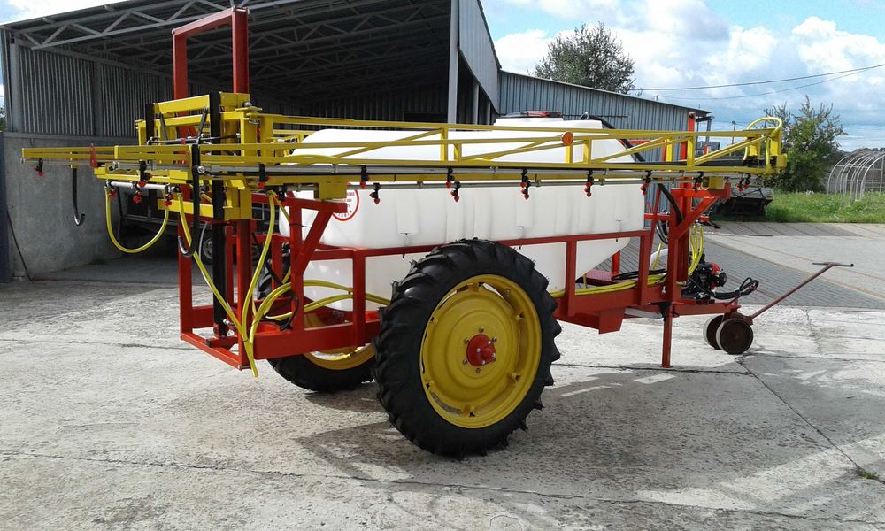 ОБПРИСКУВАЧ ОПРЫСКИВАТЕЛЬ Оприскувач причіпний штанговий ОП 2000