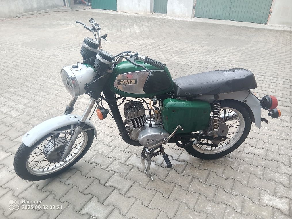 Mz-etz ts paląca jeżdżąca