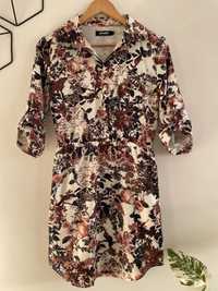 Vintage Sukienka w kwiatowy print Misquided rozmiar S