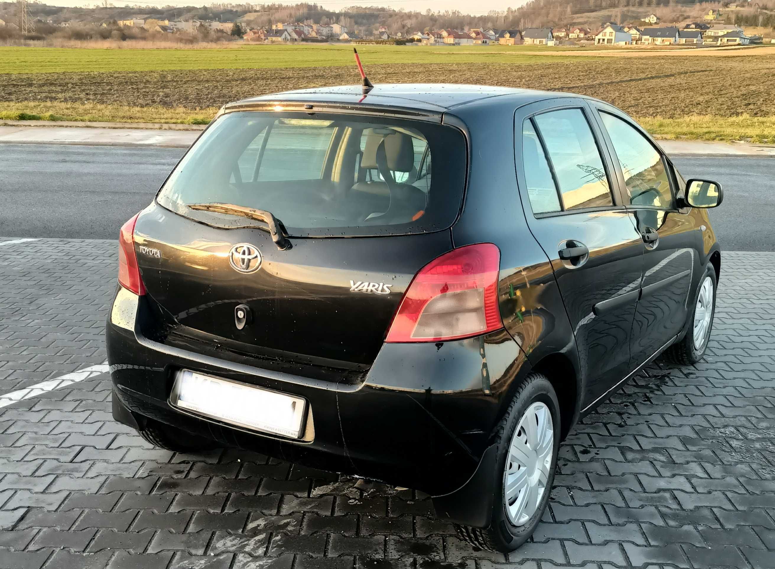 Toyota Yaris 1.3 Benzyna 2007 rok