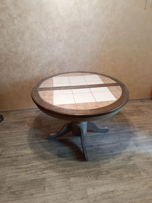 Стіл розкладний.