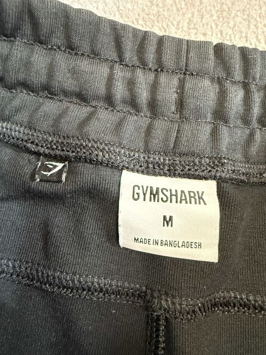 Gymshark Impact тренувальні штани джогерси розмір М чорні