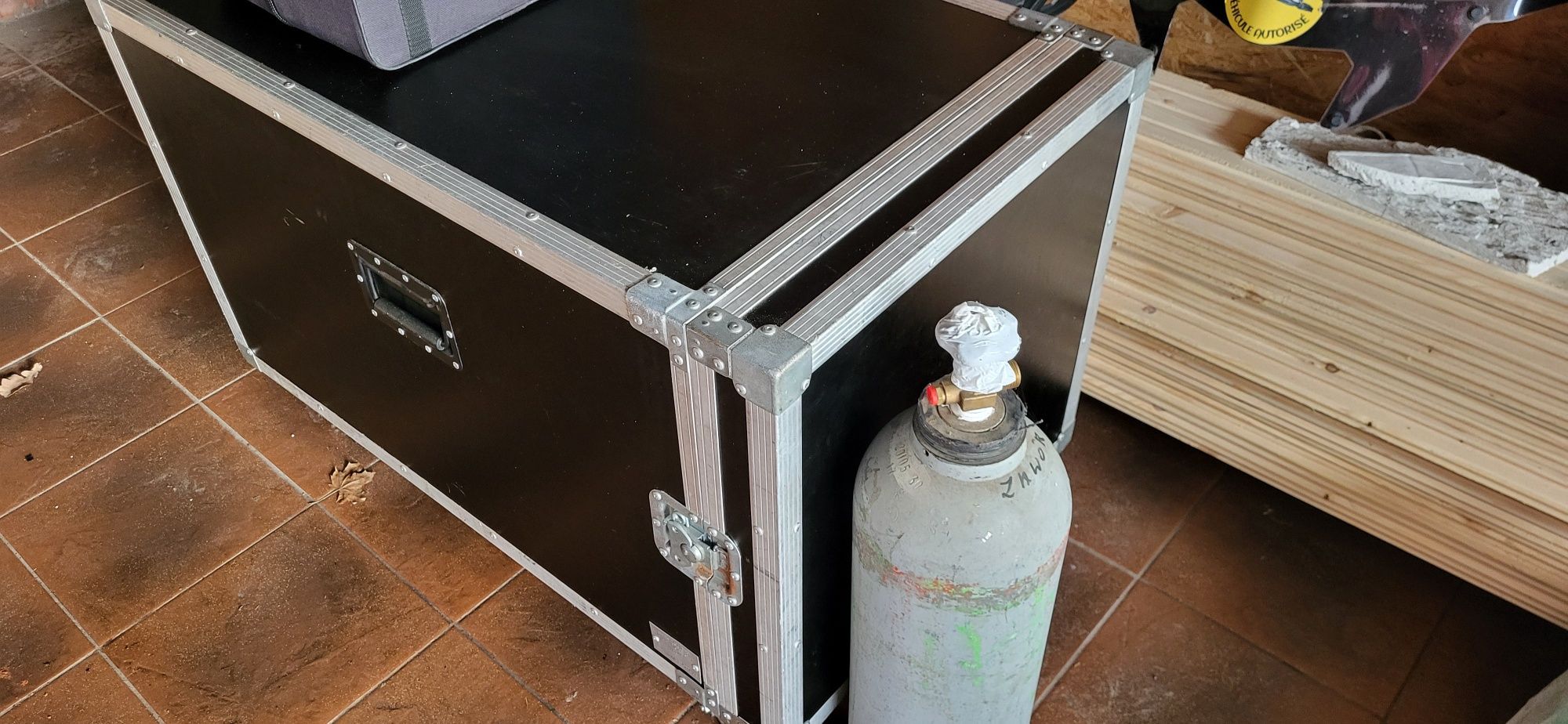 Wytwornica ciężkiego dymu gaz co2 taniec w chmurze