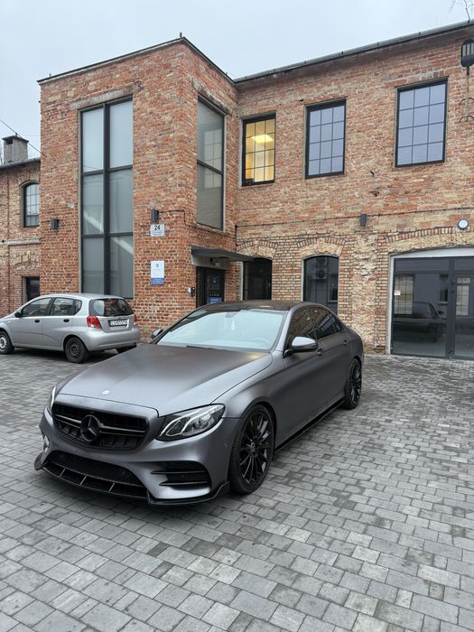 Mercedes-Benz W213 AMG Styling E53 Benzyna 9G-Tronic