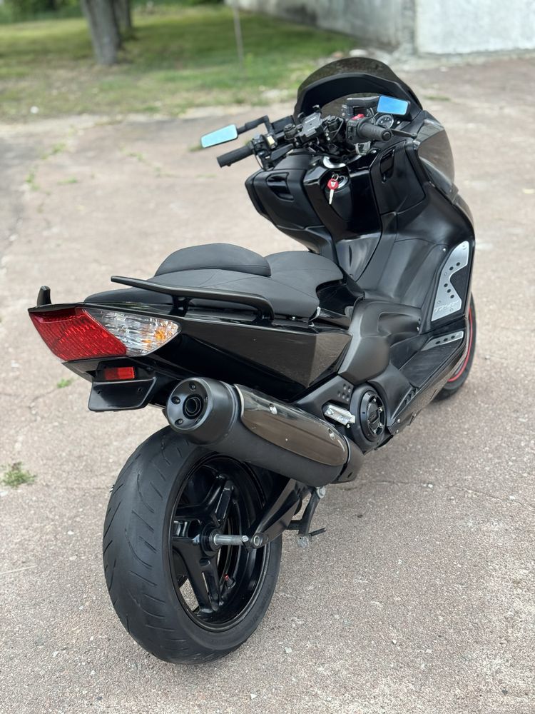 Максі - скутер Yamaha T-MAX 500 Ямаха з Японіі
