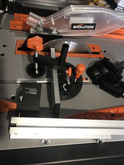 Пила настільна циркулярка Evolution R255MTS з Англії