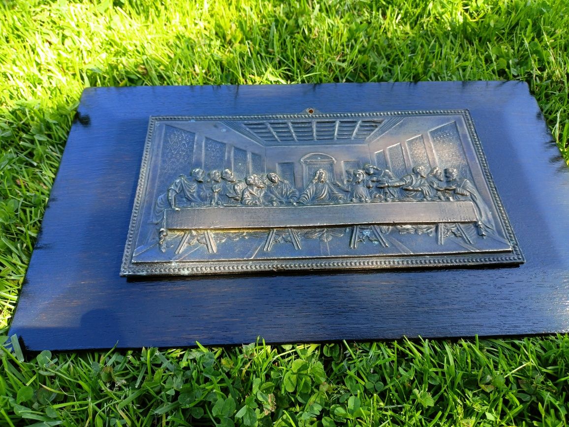 Ostatnia wieczerza 28,5 cm x 15,5 cm z mosiądzu-brązu na desce dębowej