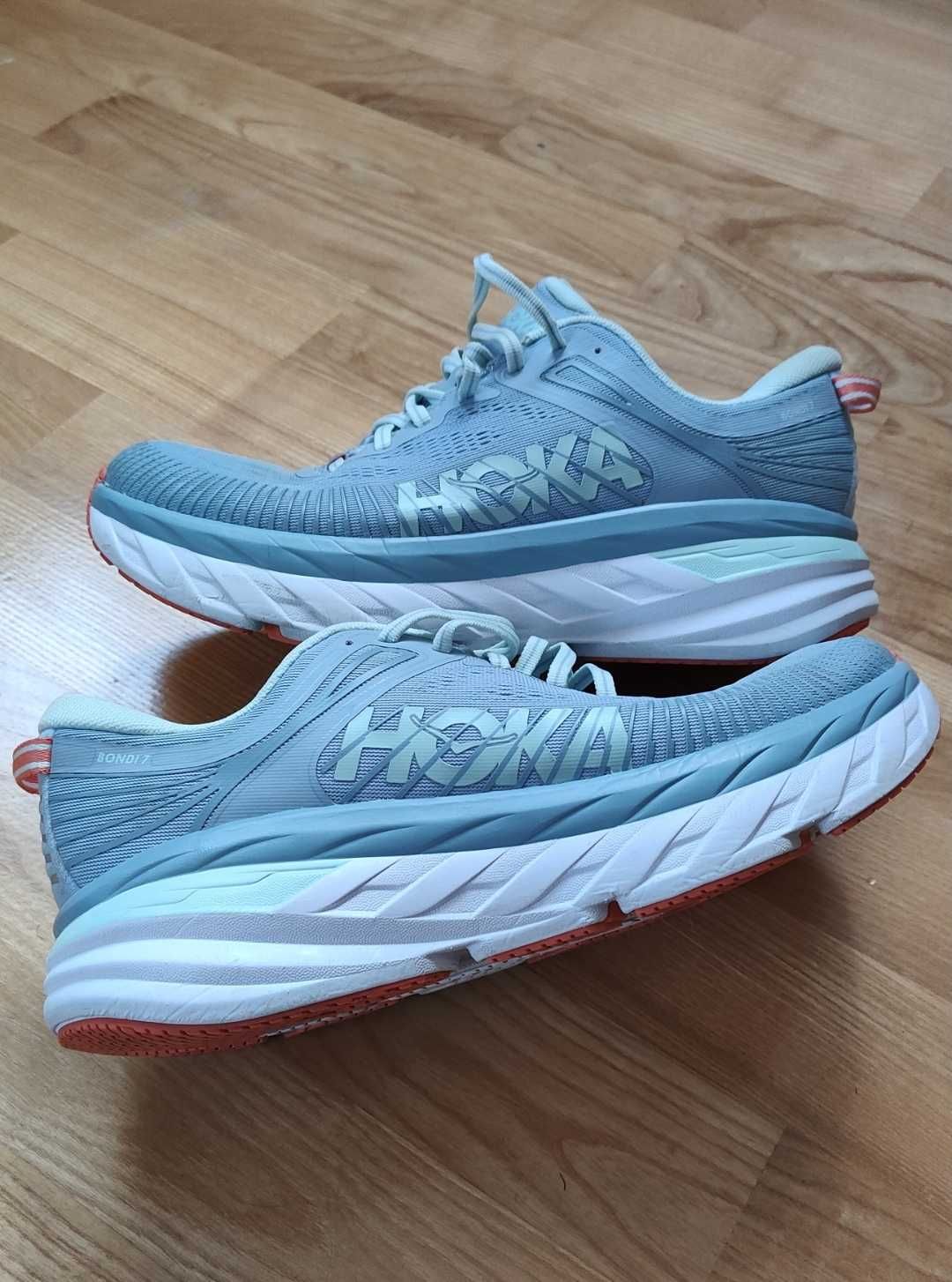 Кросівки Hoka Bondi 7 41,5 (26см)