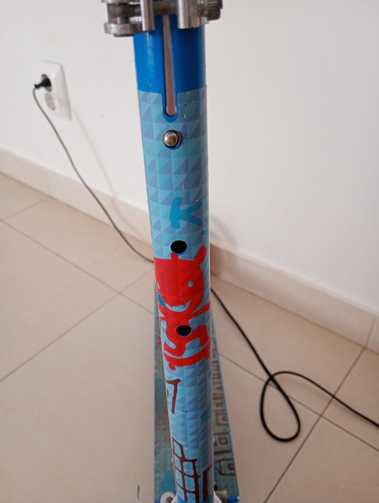 Trotinete de 2 rodas 3€