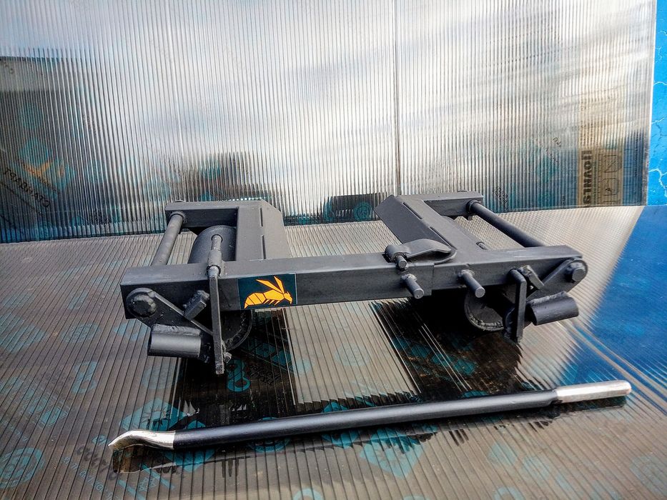 Подкат подкатная тележка для поврежденного колеса Эвакуатор СТО