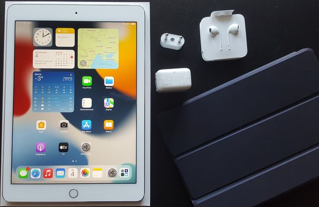 iPad Air2 32GB wifi only Silver Model A1566 рабочий целый подарки!