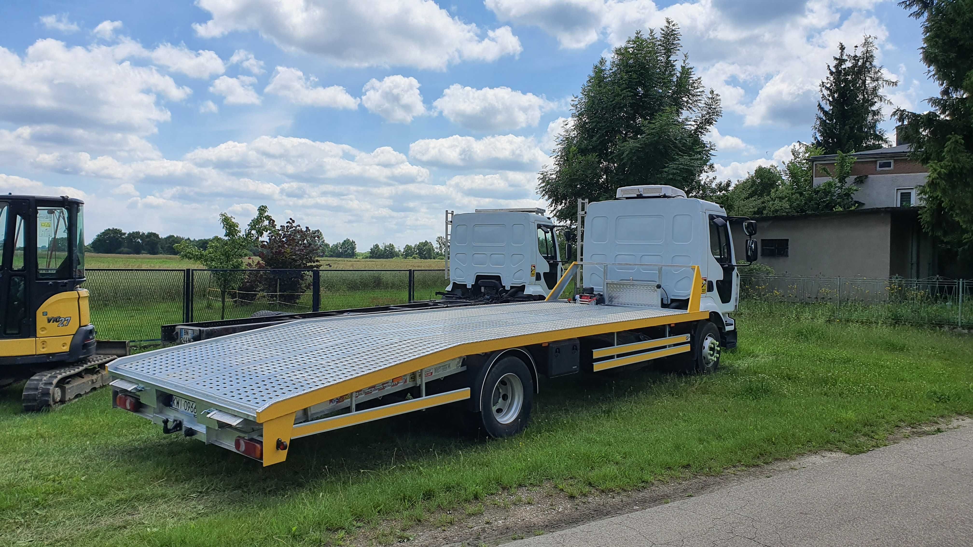 IVECO EUROCARGO Zabudowa laweta najazd nowy MOTO-LUK małopolskie