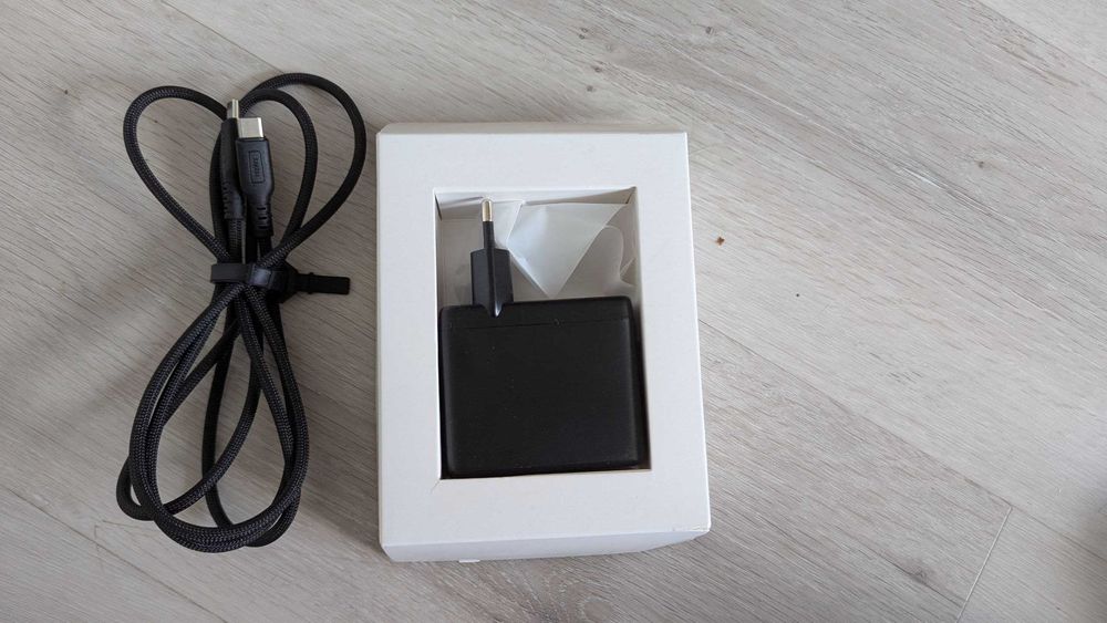 Супершвидка зарядка INIU A11-E1 100W. Зарядка для телефонів/Ноутбуків
