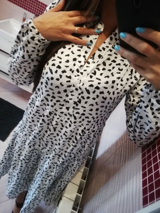 Nowa sukienka 38 M zwiewna jasna koszulowa biała