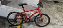 Bicicleta de criança usada