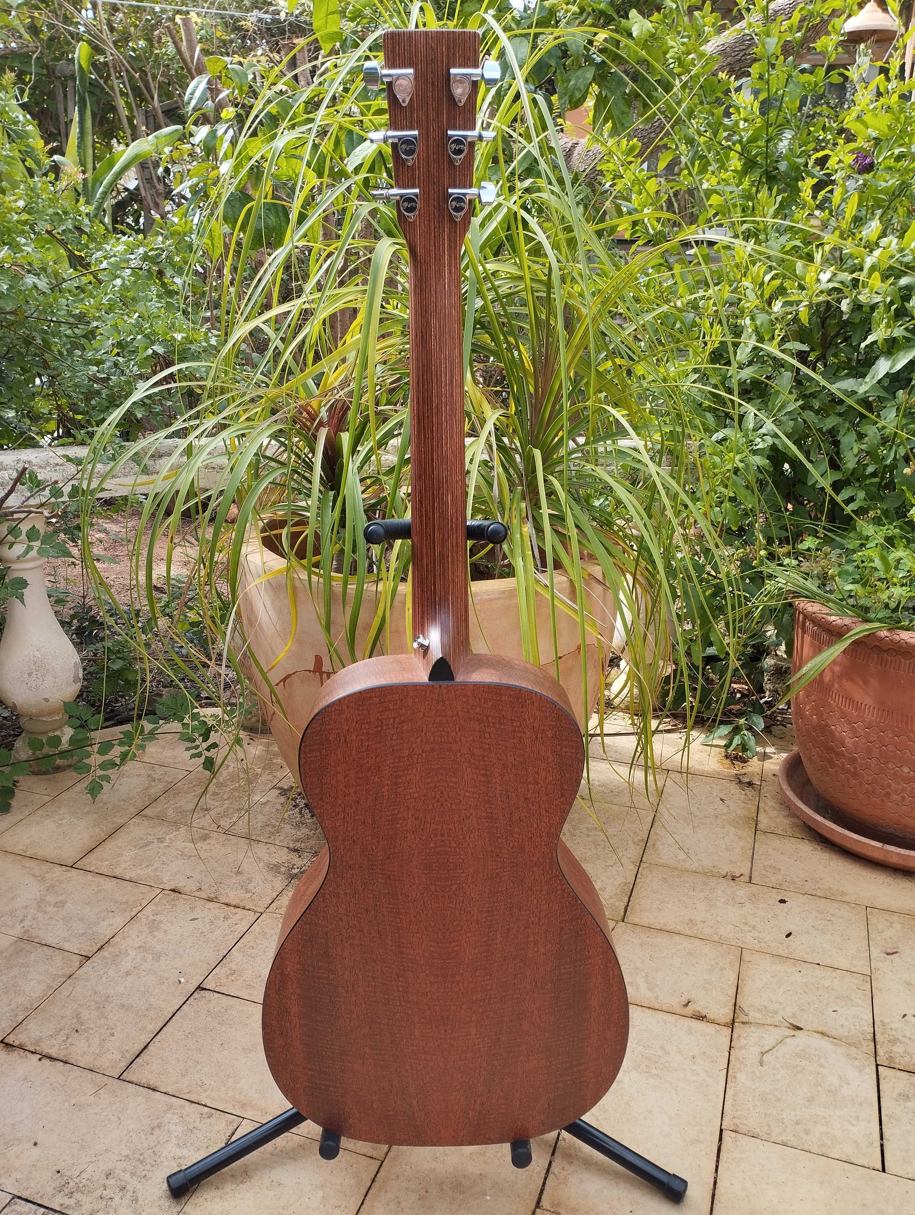MARTIN X-Series 0-X1(E] Acoustic Electric Guitar / Guitarra