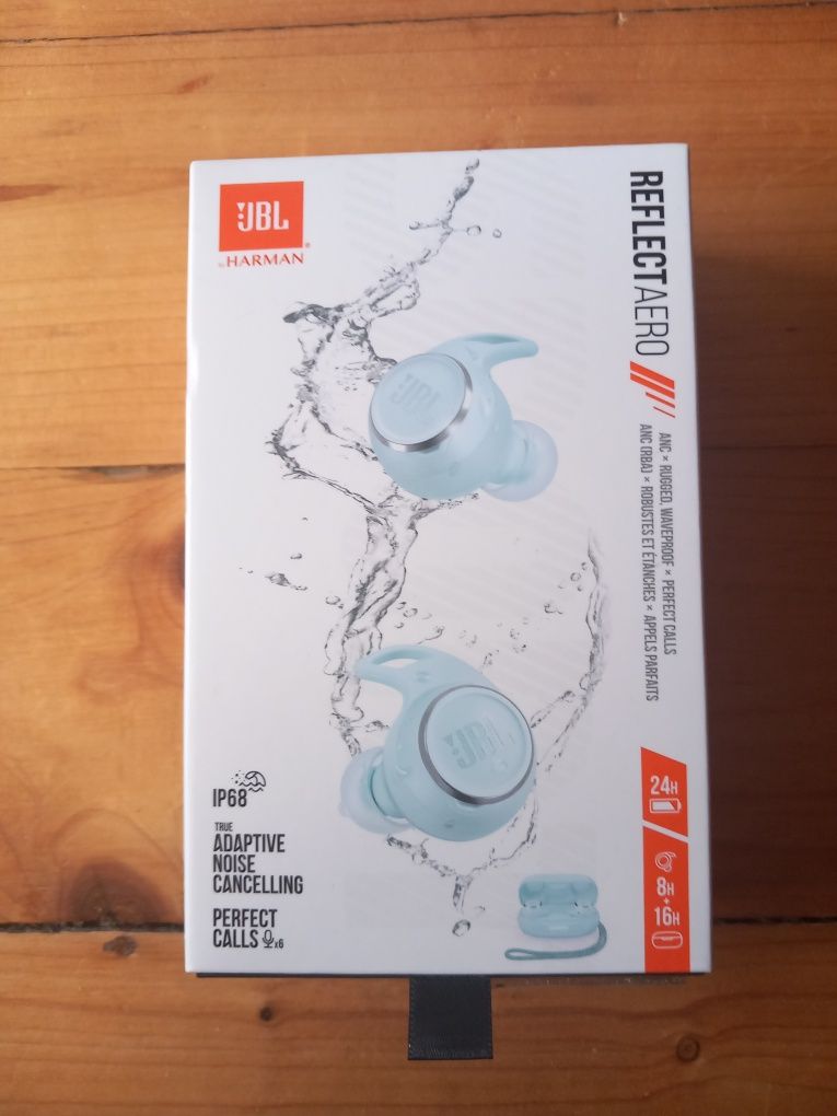 JBL ReflectAreo IP68
