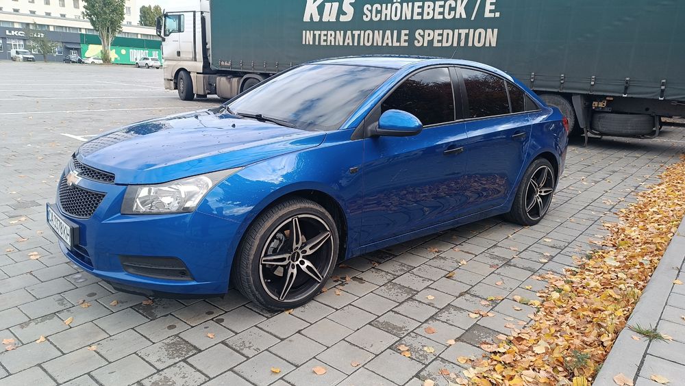 Chevrolet Cruze. Круз