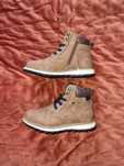 Botas menino castanho