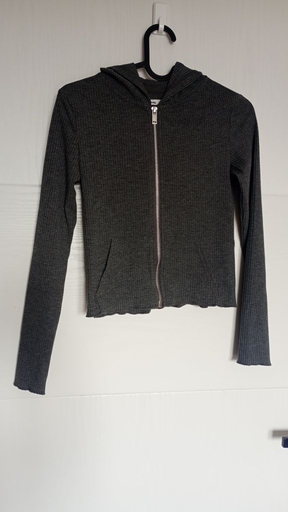 Bluza z kapturem Sinsay rozm.152