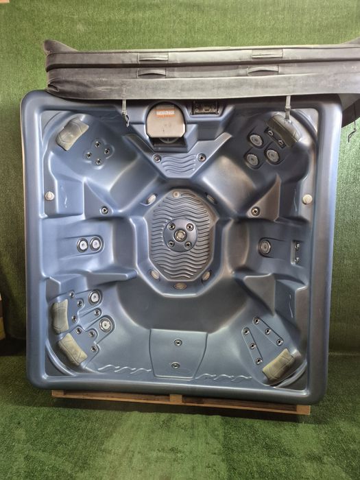 Jacuzzi ogrodowe używane 7️⃣ osobowe Leisure Bay Spas