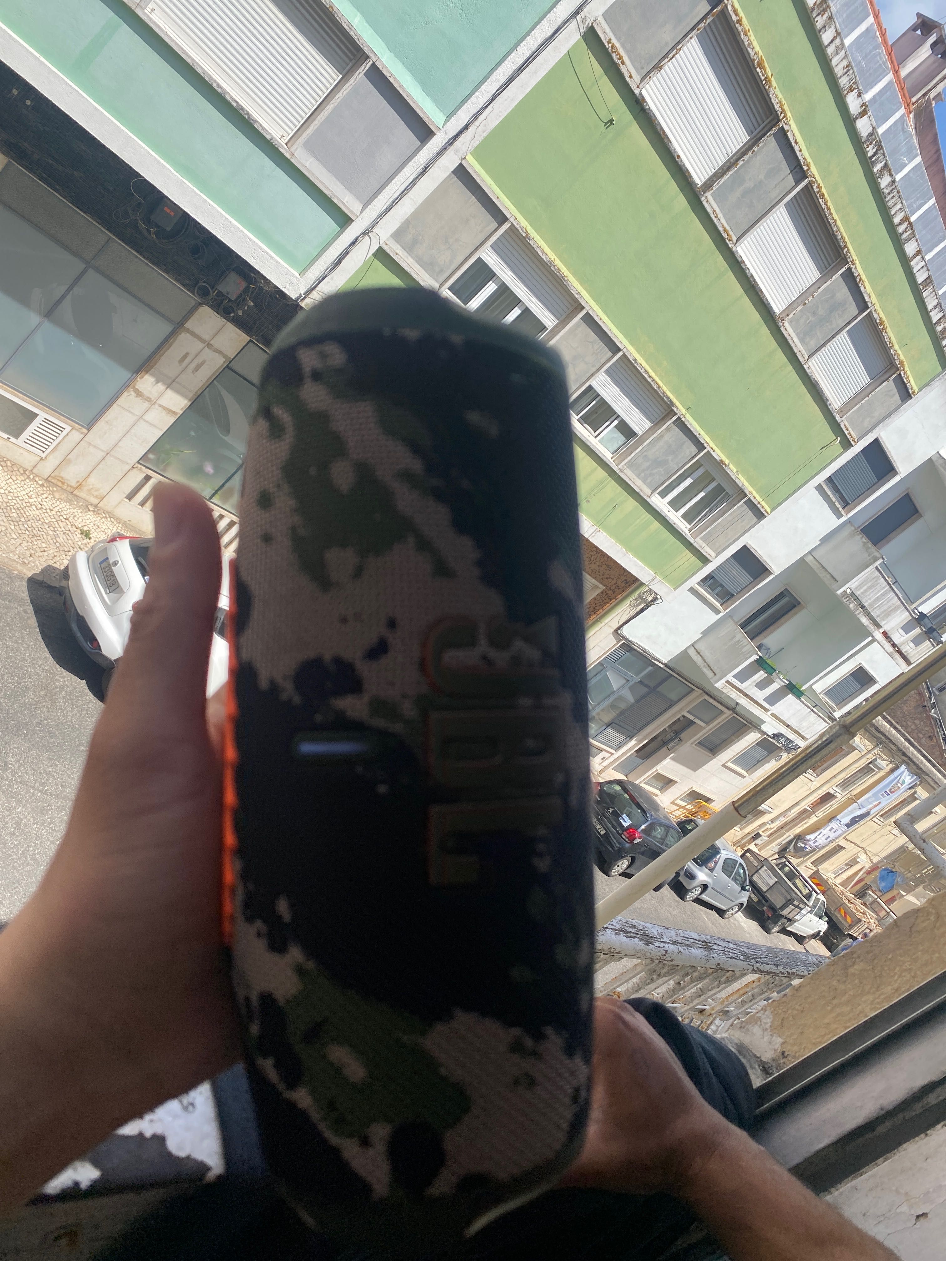 Caixa de som jbl