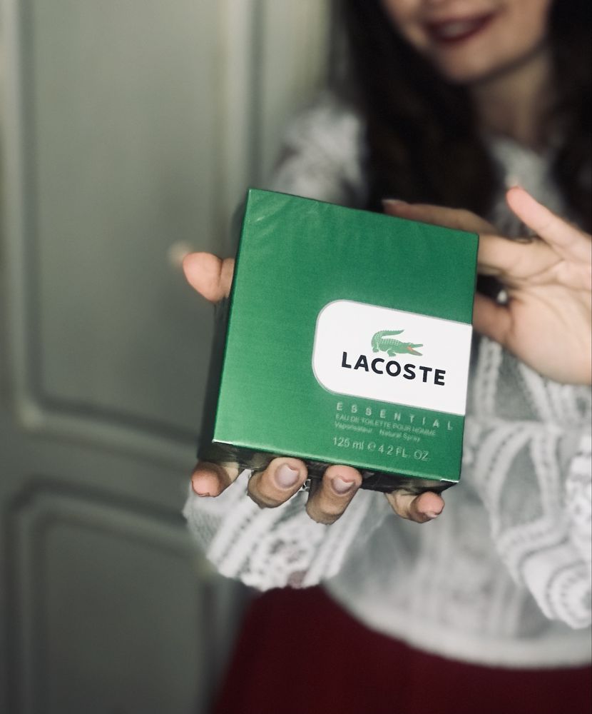 Чоловічі 100  мл Lacoste Essential (Лакоста Ессеншиал зелені)