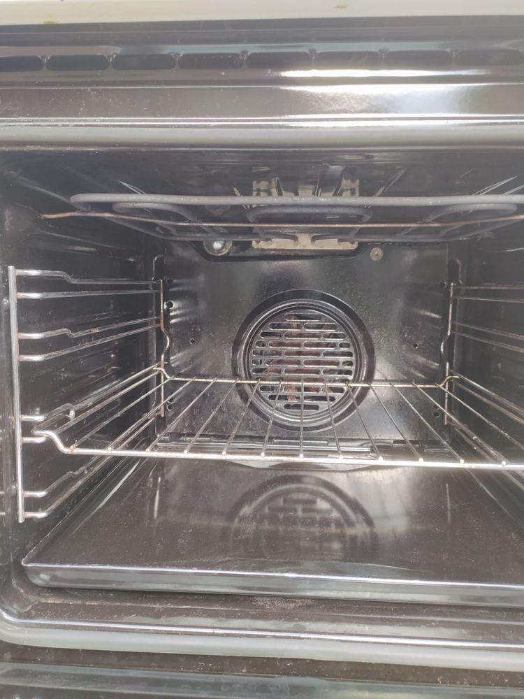 Продам комплект газову варочну поверхню та духовку SMEG