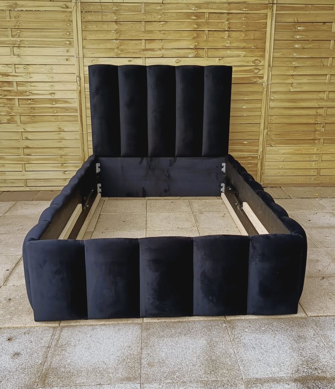 Sofa Chesterfield IV III II I. Narożnik.
