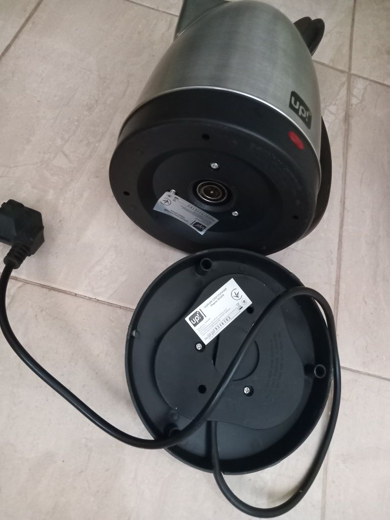Продам чайник  UP!