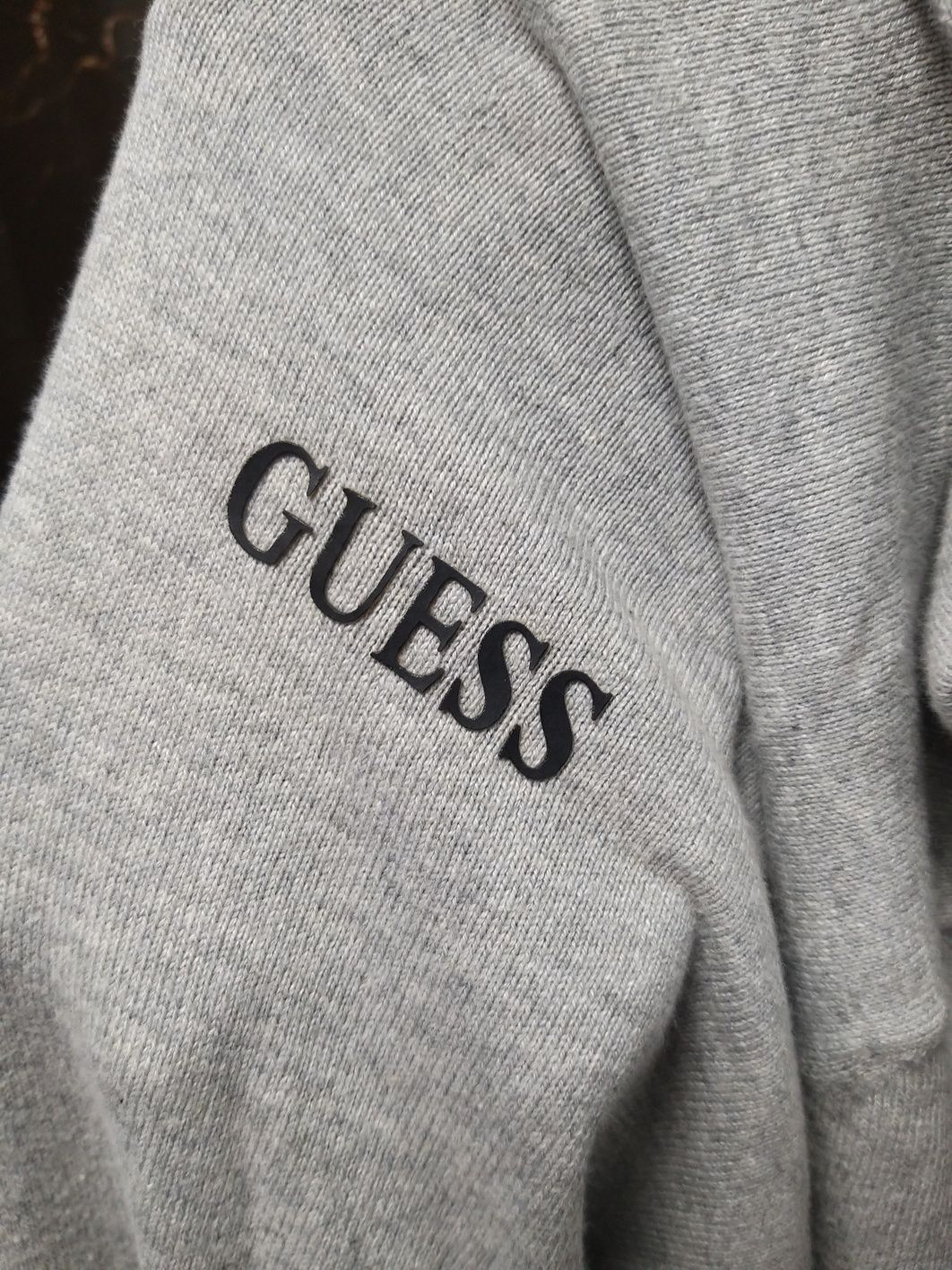 Новый дорогой Свитшот реглан свитер guess l оригинал