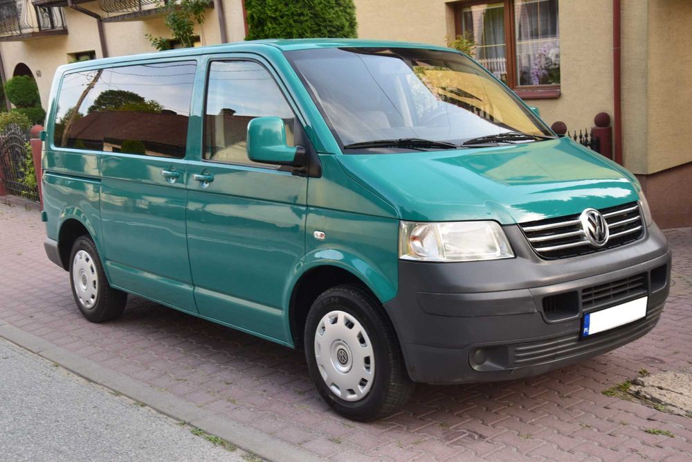 VW CARAVELLE / SHUTTLE T5 1.9 TDI 105.KM Klima 9-osobowy Transporter