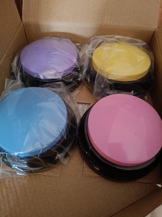 Przyciski komunikacji z psem