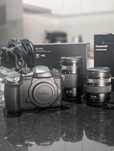 Panasonic Lumix GH5 + Lumix 12-35mm f2.8 II + Lumix 35-100mm f2.8 II